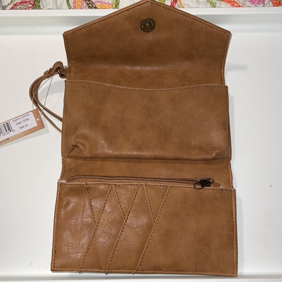 True Craft snap closure wrist wallet c card slots zip change pocket open pouch - Picture 4 of 7